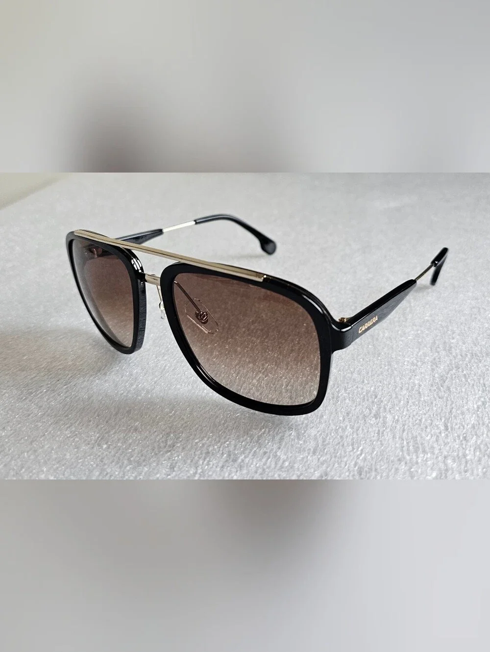 Carrera details brand